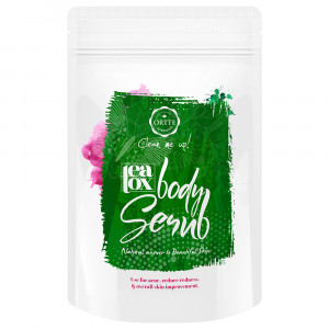 Witte verpakking met groen label met daarin 200 gram acne body scrub van Ortte Witte verpakking met groen label met daarin 200 gram acne body scrub van Ortte